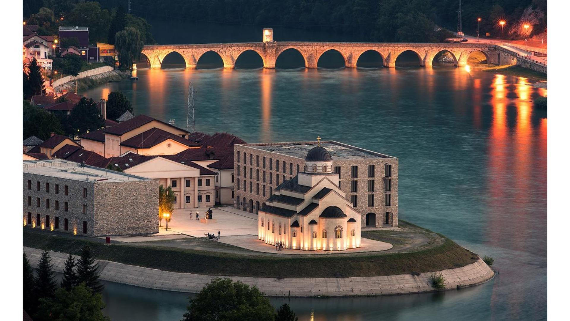 D * Visegrad